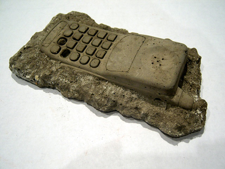 fossil-phone